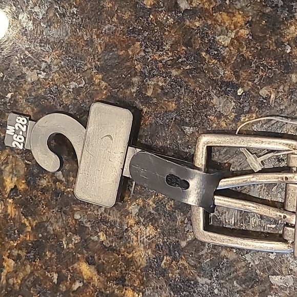 New Tony Hawk boy's belt - Picture 5 of 5